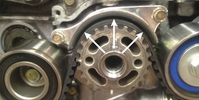 Ideal clearance between the timing belt and guide plate