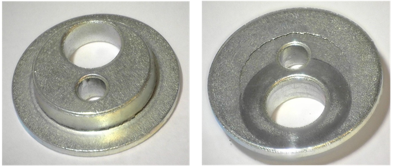 Los dos lados de la platina base del tensor